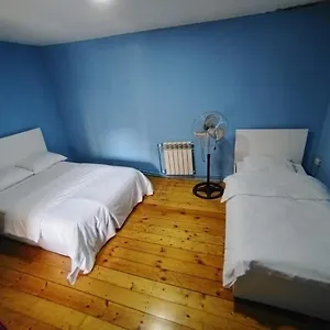 Old Town Guest Баку